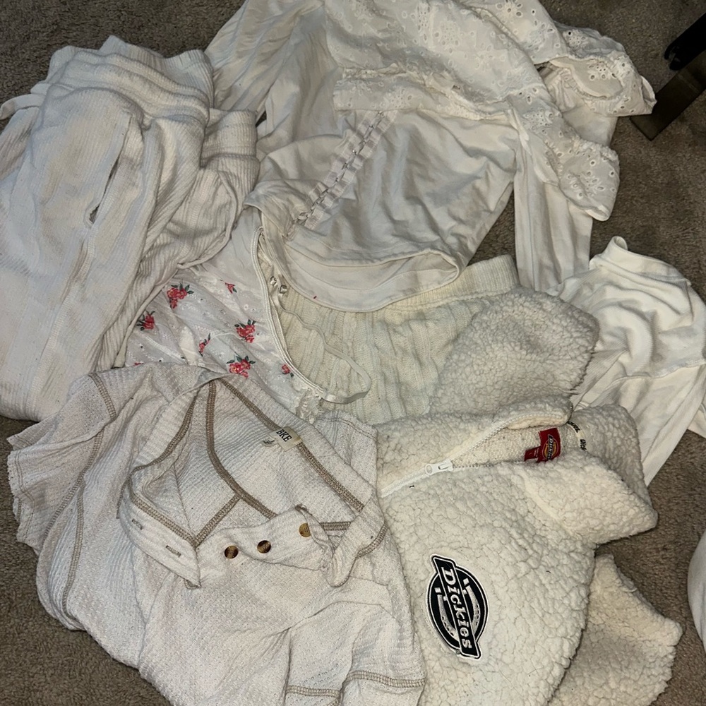 Women’s Bundle / WHITE SIZE LARGE